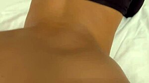 Wytrysk i wytrysk w domowym filmie porno analnym