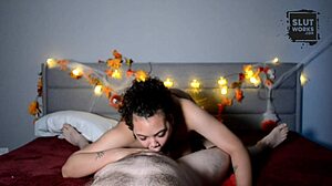 Irklararası Amatör Oral Seks: Büyük Göğüslü Bebek Cadılar Bayramı'nda Büyük Bir Sik Emiyor