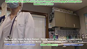 Zakar hitam di pejabat doktor putih untuk fesyen perubatan