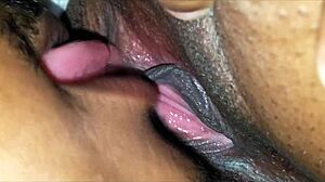 18-jarige ebony tiener ervaart intense POV-seks met grote zwarte lul