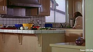 Η σαγηνευτική ερμηνεία της Julianne Moores σε μια ταινία του 1993